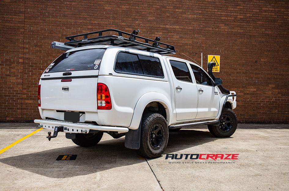 TOYOTA HILUX N70 4WD RIPPER MATTE BLACK